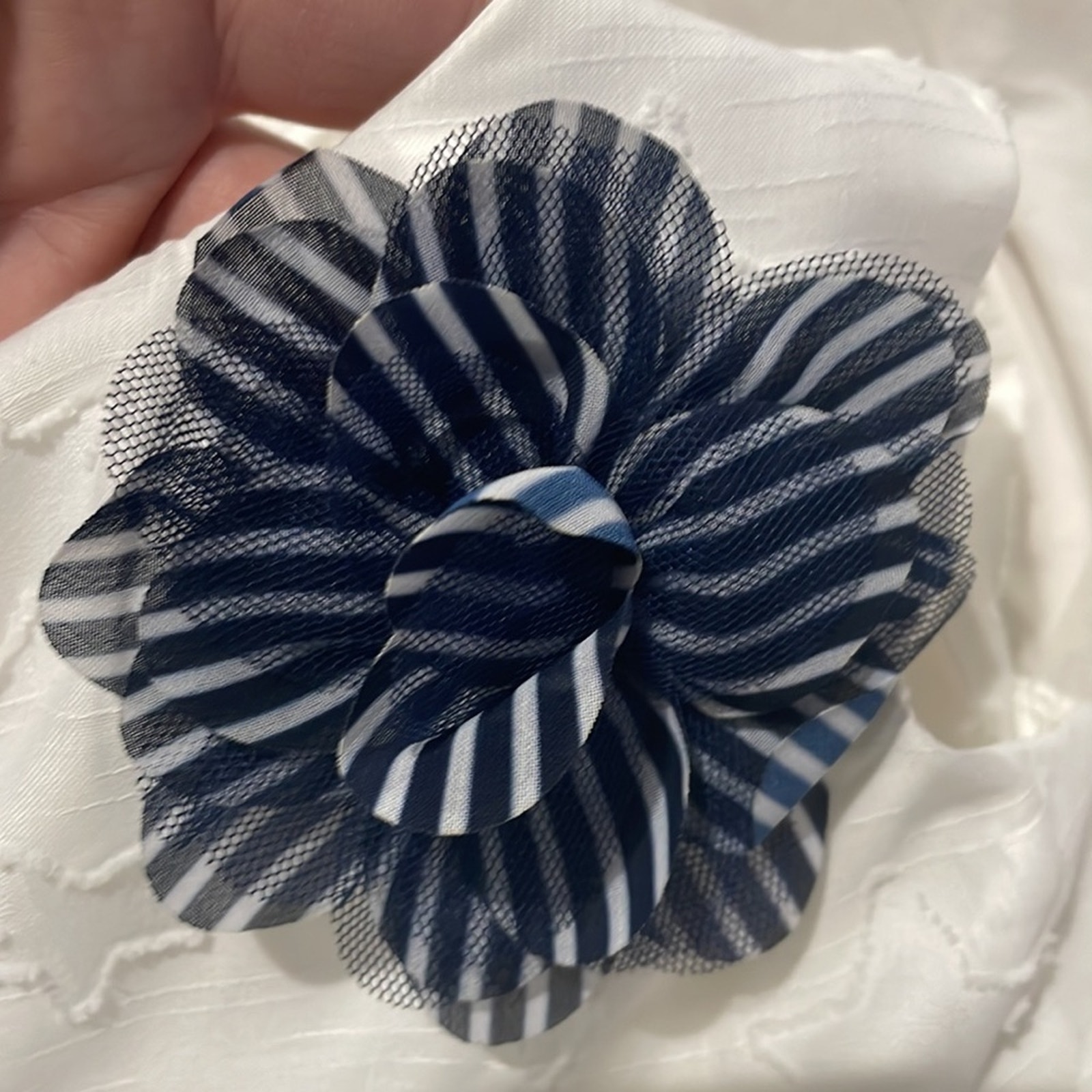 Pippa & Julie 5 White On White Stars Dress Lined Blue Flower At Waste Nwt — image 8 of 8